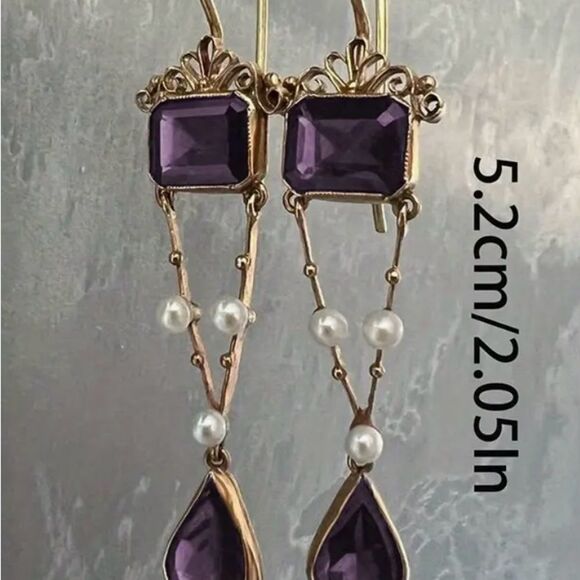 💜 NEW Elegant Gold Earrings with Purple crystals & Pearl Dangle Earrings 💜 - Picture 5 of 7